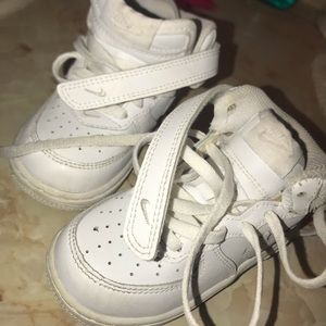 Kids Nike air force’s